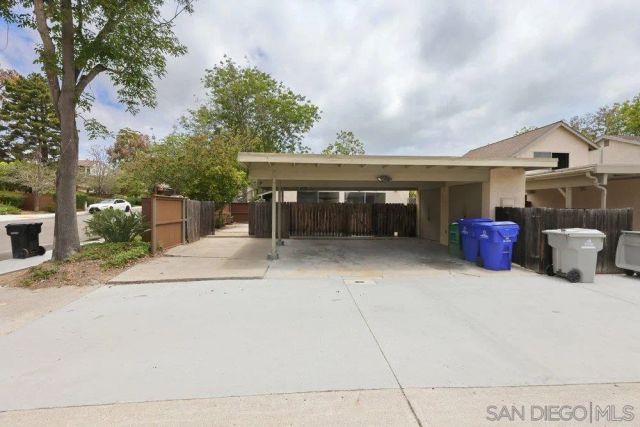 10769 Esmeraldas, San Diego, CA 92124