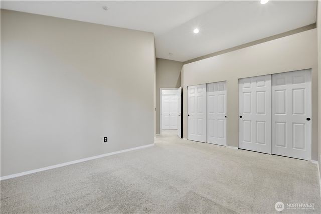 18676 NE 56th Court, Redmond, WA 98052