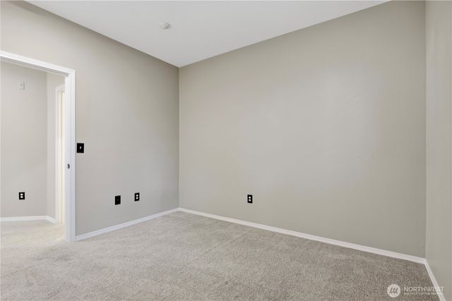 18676 NE 56th Court, Redmond, WA 98052