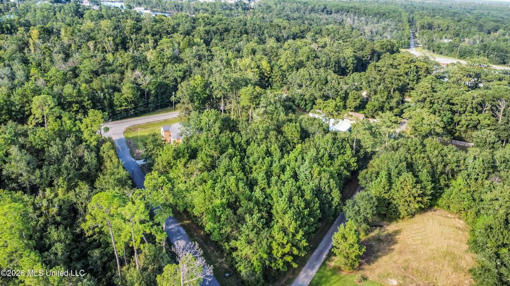 Lot 11 Hickory Drive, Kiln, MS 39556