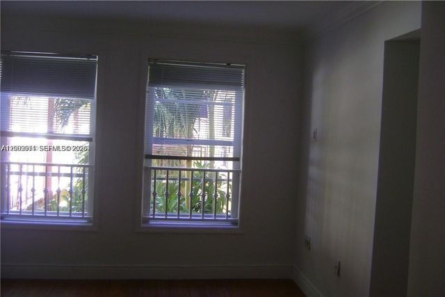 4812 Pine Tree Drive 201, Miami Beach, FL 33140