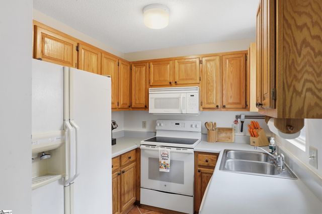 315 Valley Drive, Walhalla, SC 29691