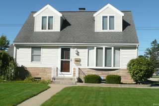 2204 Milburn Boulevard, Mishawaka, IN 46544