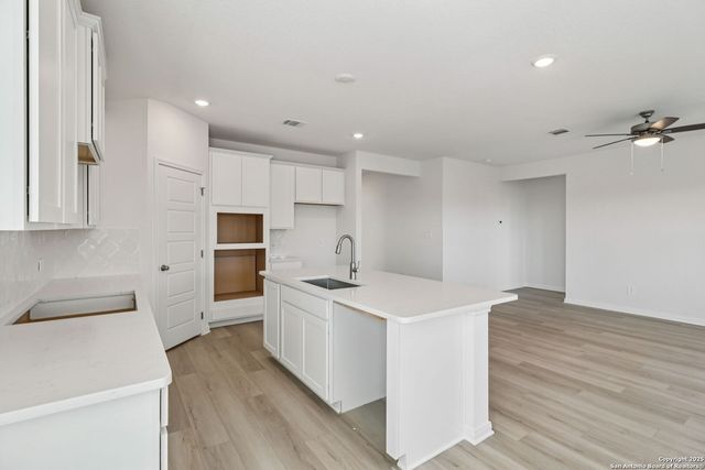 122 Dakota Ridge, Cibolo, TX 78108