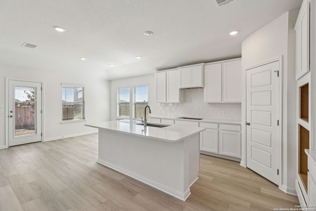 122 Dakota Ridge, Cibolo, TX 78108