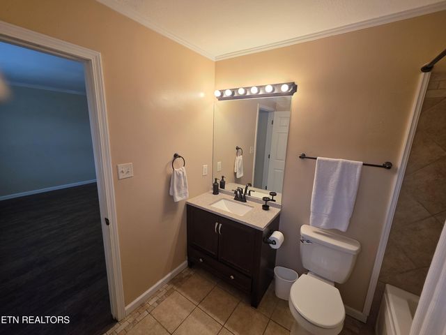 1750 Meadow Ridge Circle, Sevierville, TN 37862