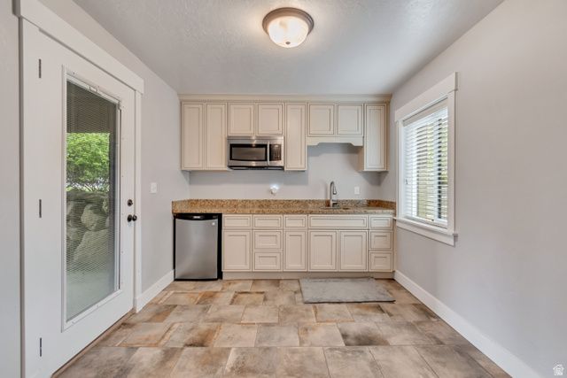 151 S 650 E, Salem, UT 84653