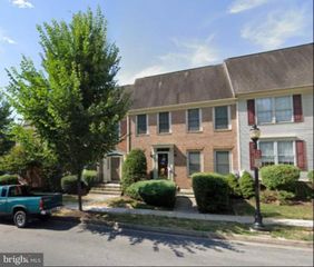 2505 WATERSIDE DR, Frederick, MD 21701