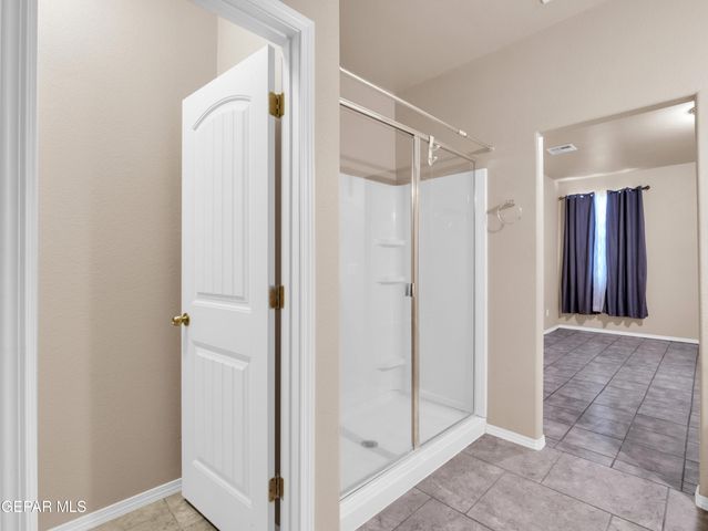 12400 CHAMBERLAIN Drive, Horizon City, TX 79928