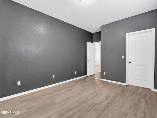 12400 CHAMBERLAIN Drive, Horizon City, TX 79928