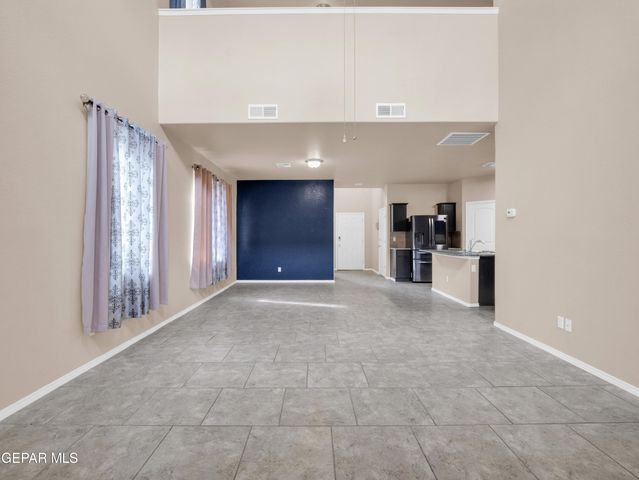 12400 CHAMBERLAIN Drive, Horizon City, TX 79928