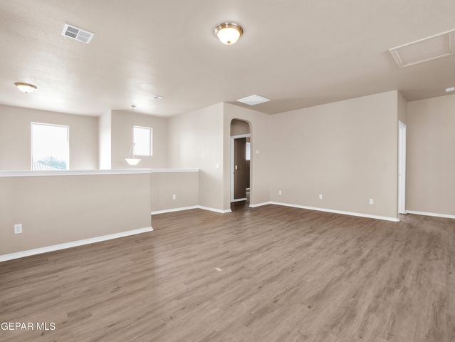 12400 CHAMBERLAIN Drive, Horizon City, TX 79928