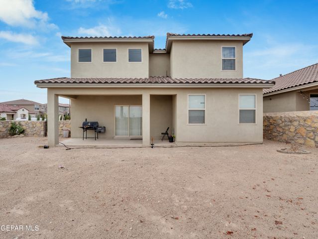 12400 CHAMBERLAIN Drive, Horizon City, TX 79928