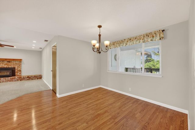 3432 Fernbrook Ct, Cameron Park, CA 95682