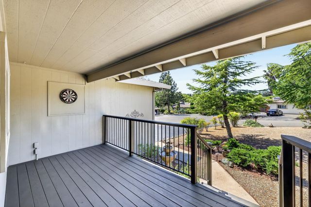 3432 Fernbrook Ct, Cameron Park, CA 95682