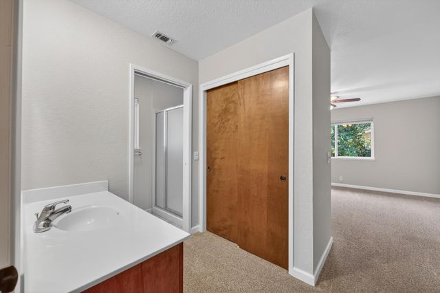3432 Fernbrook Ct, Cameron Park, CA 95682
