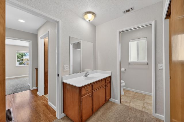 3432 Fernbrook Ct, Cameron Park, CA 95682