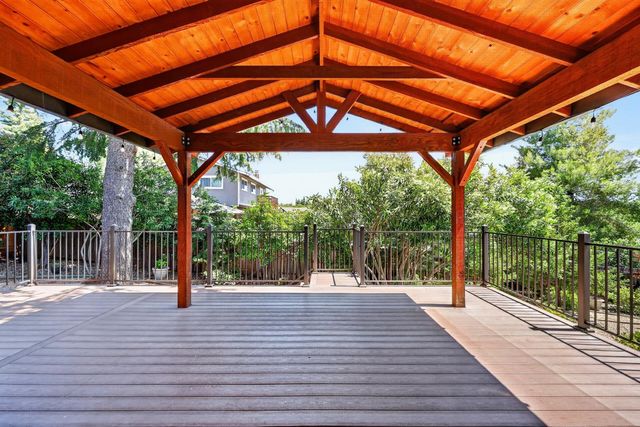 3432 Fernbrook Ct, Cameron Park, CA 95682