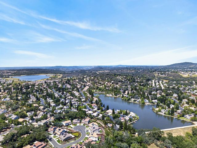 3432 Fernbrook Ct, Cameron Park, CA 95682