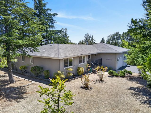 3432 Fernbrook Ct, Cameron Park, CA 95682