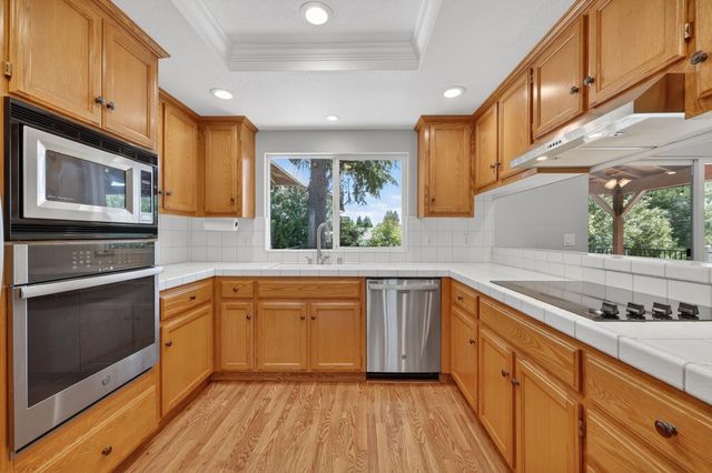 3432 Fernbrook Ct, Cameron Park, CA 95682