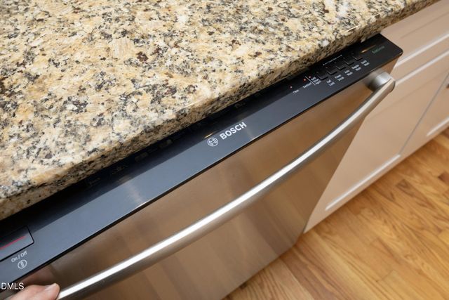 520 Highgrove Drive, Chapel Hill, NC 27516