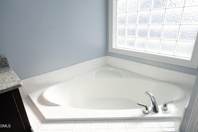 520 Highgrove Drive, Chapel Hill, NC 27516