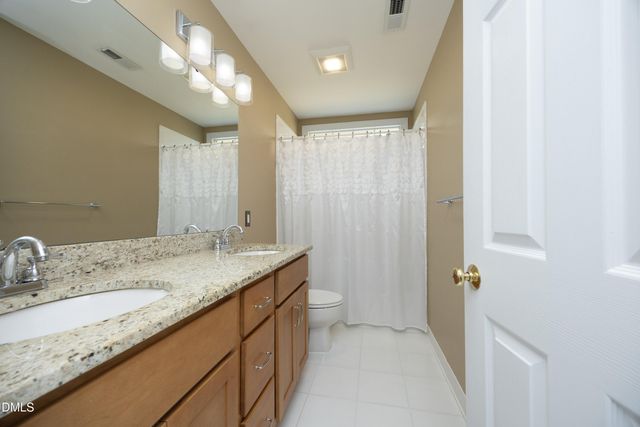 520 Highgrove Drive, Chapel Hill, NC 27516