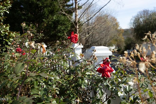 520 Highgrove Drive, Chapel Hill, NC 27516