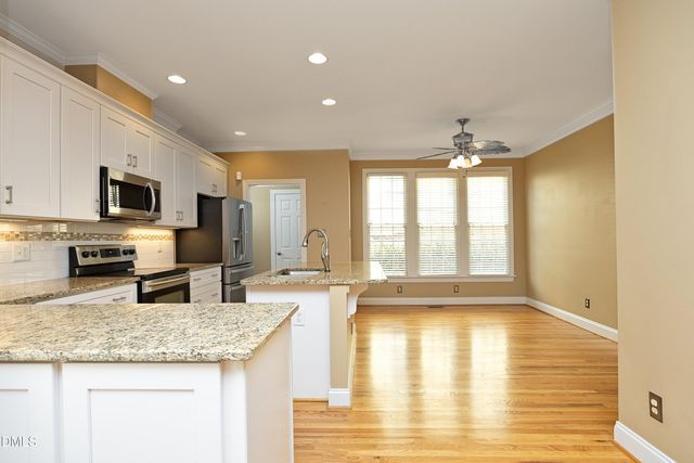 520 Highgrove Drive, Chapel Hill, NC 27516