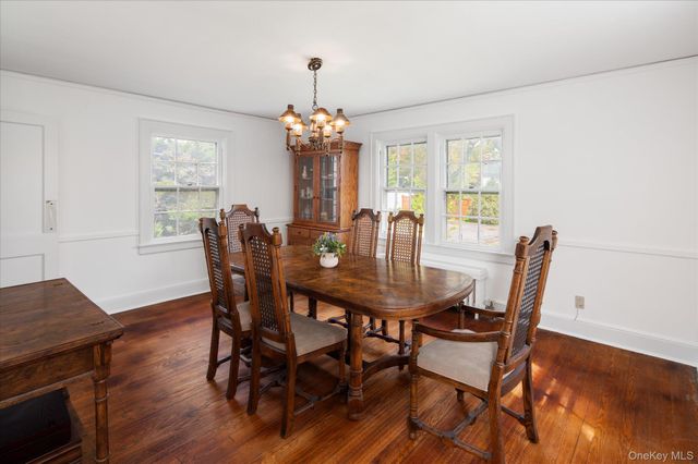 6 Helena Avenue, White Plains, NY 10605