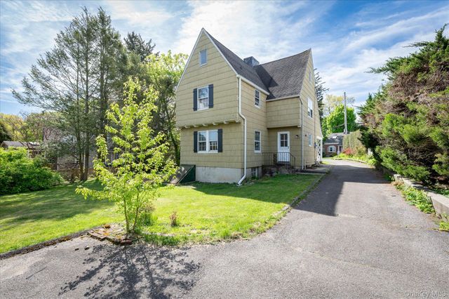 6 Helena Avenue, White Plains, NY 10605