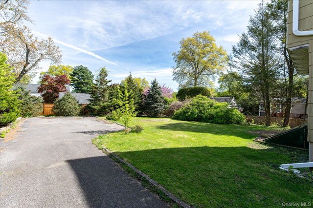 6 Helena Avenue, White Plains, NY 10605