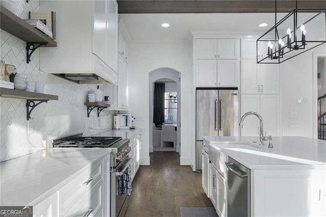 2990 Surrey Lane, Atlanta, GA 30341