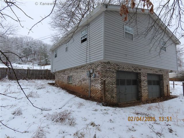 5247 Silverado Lane, Cross Lanes, WV 25313