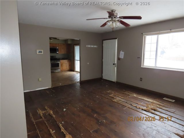 5247 Silverado Lane, Cross Lanes, WV 25313