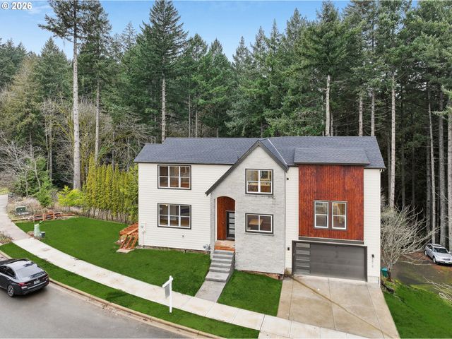 8819 Sw 176TH Ave, Beaverton, OR 97007