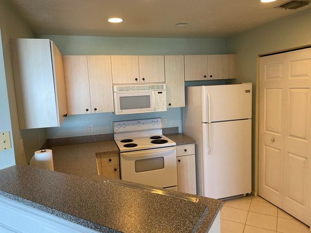 1801 N Flagler Drive 928, West Palm Beach, FL 33407