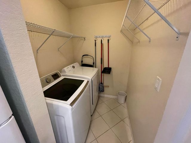 1801 N Flagler Drive 928, West Palm Beach, FL 33407