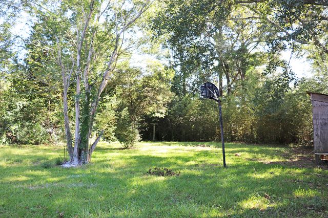 101 Smith St., Petal, MS 39465