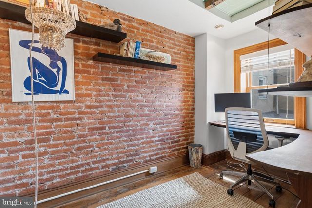 1205 S 8TH ST, Philadelphia, PA 19147
