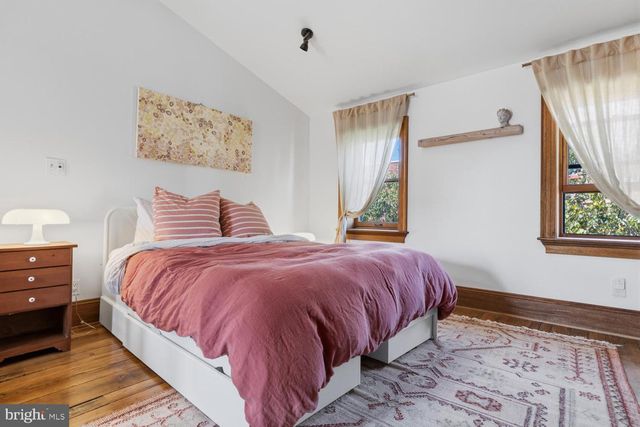 1205 S 8TH ST, Philadelphia, PA 19147