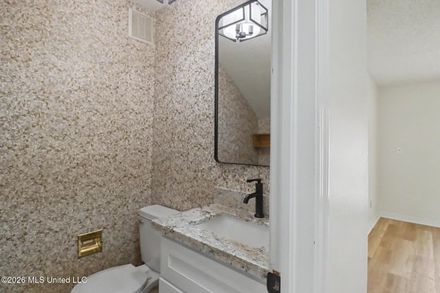 2616 Gina Street, Pascagoula, MS 39581