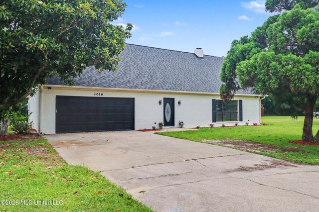 2616 Gina Street, Pascagoula, MS 39581