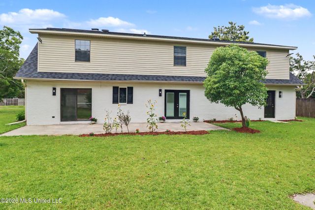 2616 Gina Street, Pascagoula, MS 39581