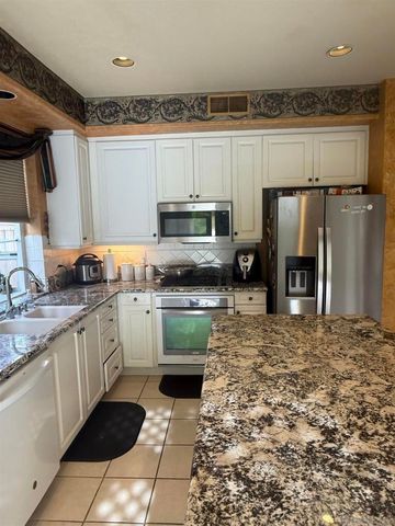 11373 Swan Canyon Rd, San Diego, CA 92131