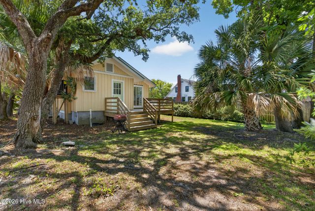 314 Atlanta Avenue, Carolina Beach, NC 28428