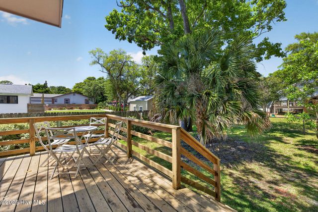 314 Atlanta Avenue, Carolina Beach, NC 28428