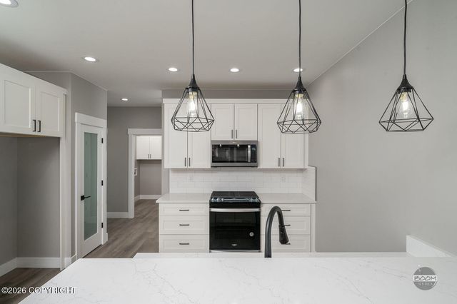 19038 Beverly Avenue, Chugiak, AK 99567