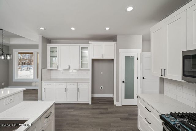 19038 Beverly Avenue, Chugiak, AK 99567